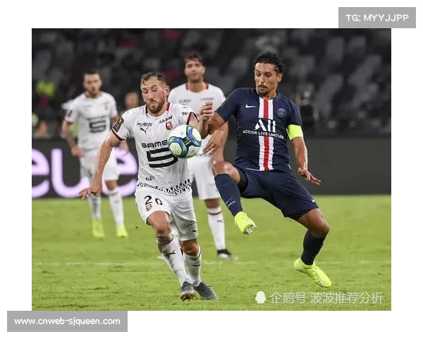 雷恩球员雅凯对阵巴黎时两黄变一红，球队少一人作战。