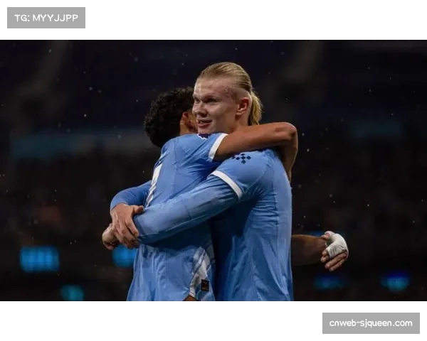 哈兰德点射反超后怒吼释放，追平纪录彰显实力