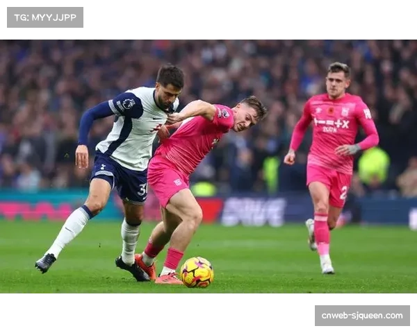 巴黎全场控球率69%，射门次数超对手两倍